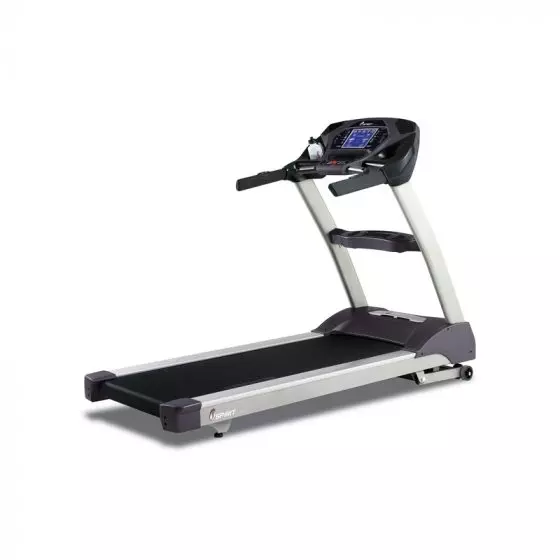 Беговая дорожка Spirit Fitness XT685